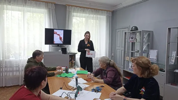 photo_5251636811707576193_y